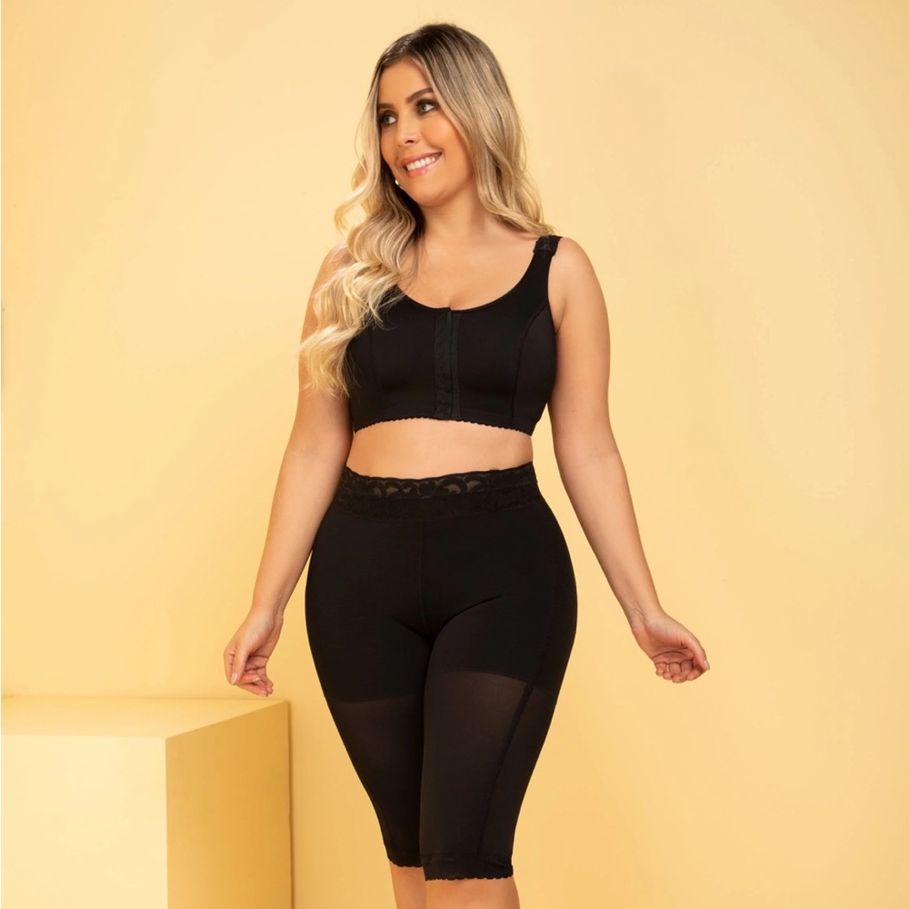 NWT Black Low Waist Capri Shapewear butt lifting Shorts